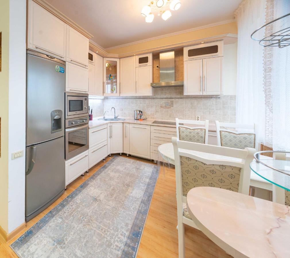 Апартаменты Люкс Рядом С Рекой Иртыш Pavlodar Luaran gambar