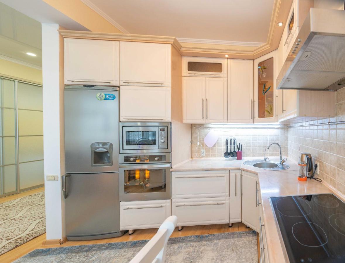 Апартаменты Люкс Рядом С Рекой Иртыш Pavlodar Luaran gambar